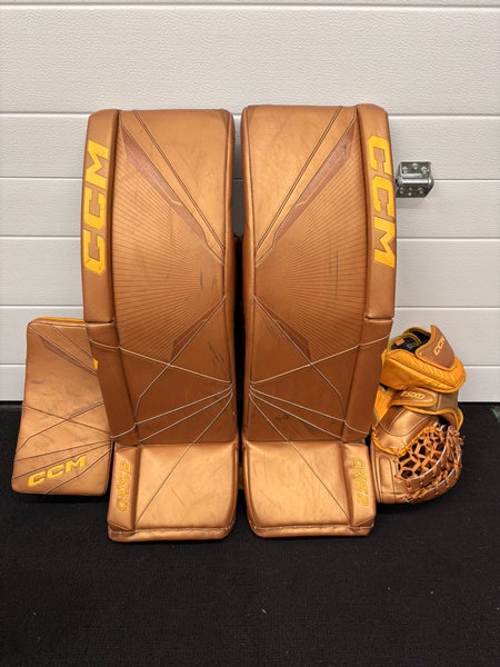 CCM Axis 2 Pro 35+1.5 Custom