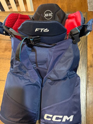 Senior Small CCM JetSpeed FT6 Hockey Pants (Used)