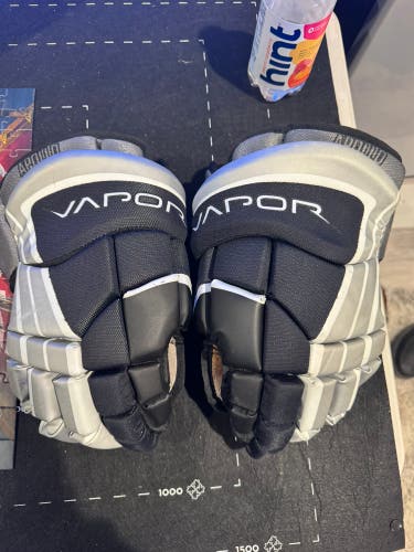 Nike Bauer Gloves 14" (Used)