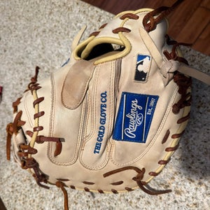 Rawlings Heart of the Hide RH Catcher's Baseball Glove 34" (Used)