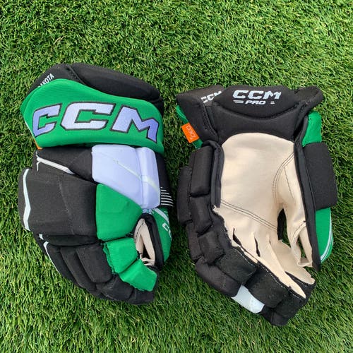 13" CCM Jestspeed HGPJS North Dakota Pro Stock Gloves with New Palms *Read Full Description*