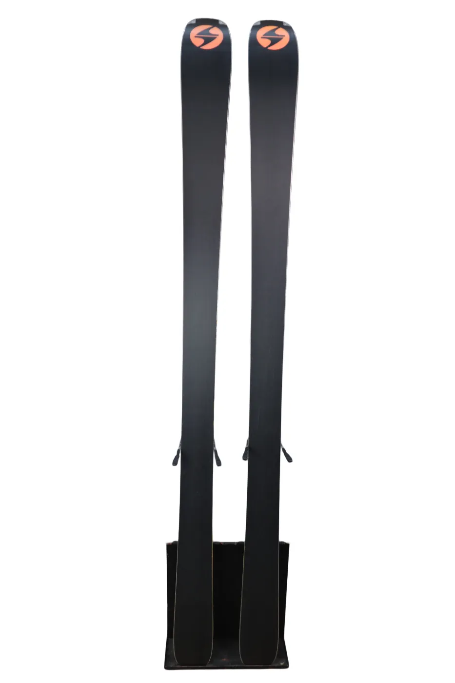 Blizzard Brahma Skis With Marker Griffon 13 Bindings. 180cm