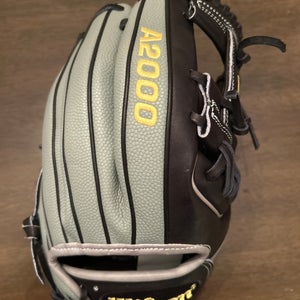 Wilson A2000 RH Infield Baseball Glove 11.5" (New)