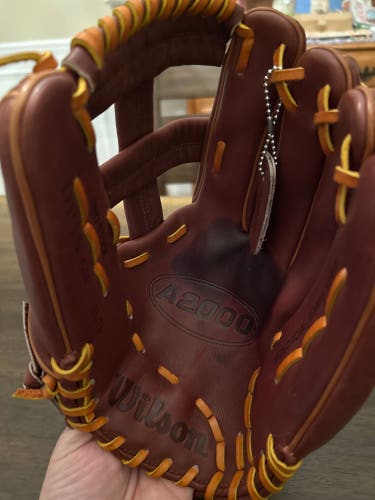 Wilson DP15 A2000 RH Infield Baseball Glove 11.75" (New)