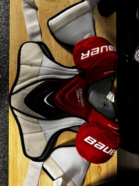 Large Senior Bauer Vapor X Select Shoulder Pads (Used)