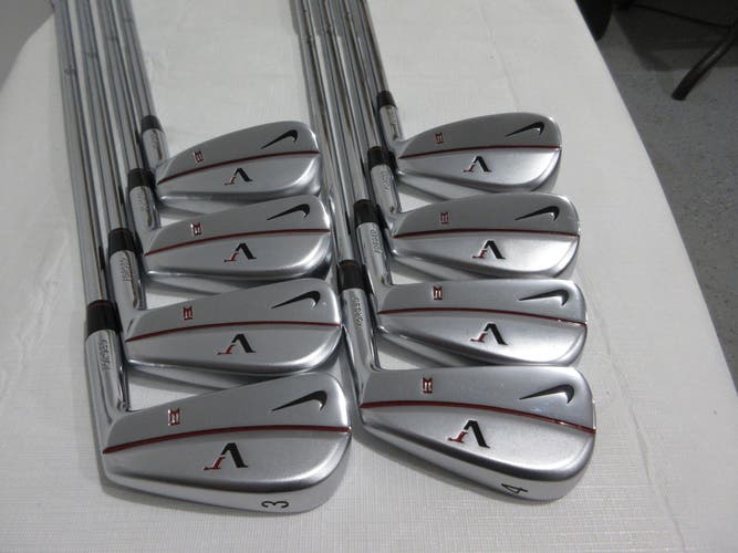 Nike Victory Red Forged TW Blade Iron Set - 3-PW - S300 Stiff Flex Steel