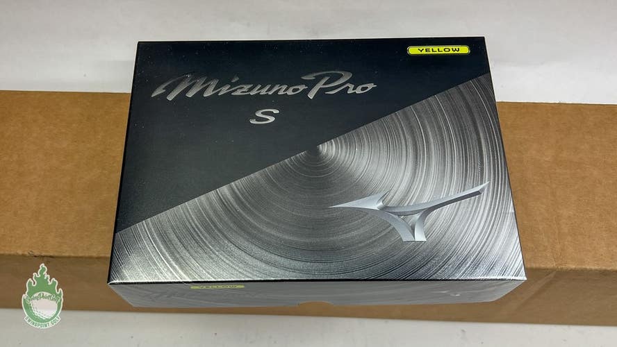 One Dozen Brand New Mizuno Pro S "Yellow" 3 Piece Urethane Golf Balls