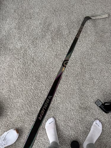 Senior Bauer Proto2 Right Handed Hockey Stick P92 65 Flex (Used)