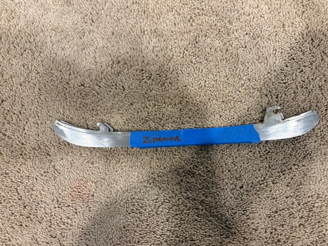 Used CCM Step Steel 280 mm (Size 9/9.5)