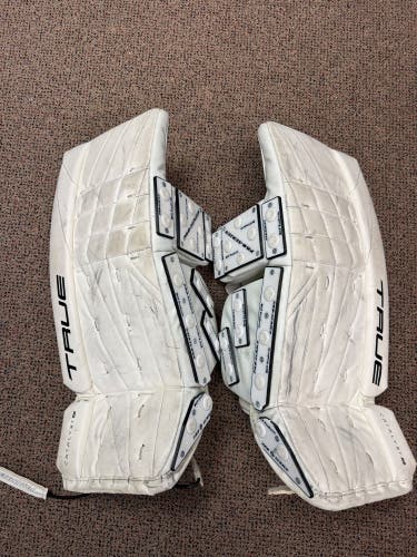 26" 2024 True Catalyst Goalie Leg Pads (Used)