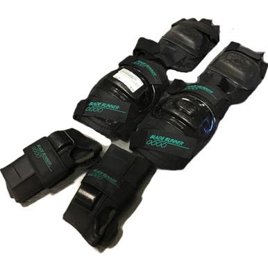Used Triple Eight Inline Elbow Pads Black Junior 11730-S000054430