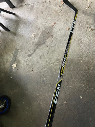 Senior CCM Super Tacks 2.0 Left Hand Hockey Stick Heel Pattern 75 Flex Pro Stock (New)