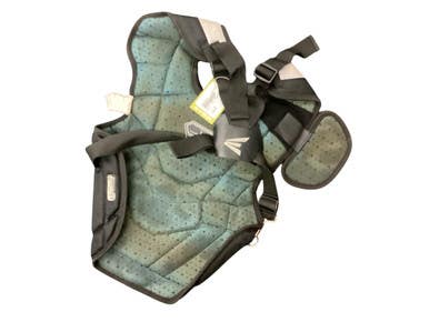 Used Easton CHEST PROTECTOR Catchers Chest Protector Black Junior 11846-S000100420