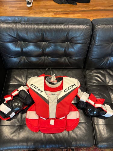 Large 2023 CCM YTFlex 3 Goalie Chest Protector (Used)