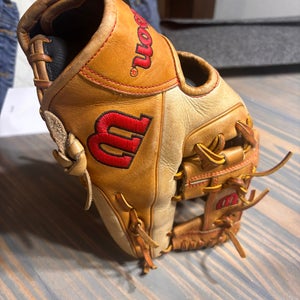 Wilson A2000 1786 RH Baseball Glove 11.5" (Used)