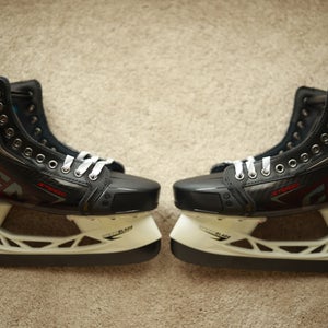 CCM JetSpeed FT8 Pro Hockey Skates Wide Width 10.5 (New)