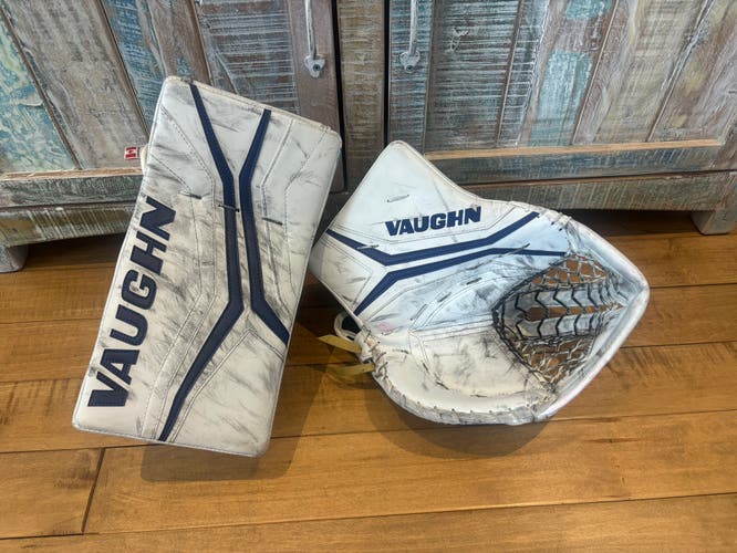 Pro Stock Vaughn V10 Pro Carbon Pro Goalie Glove & Blocker Set