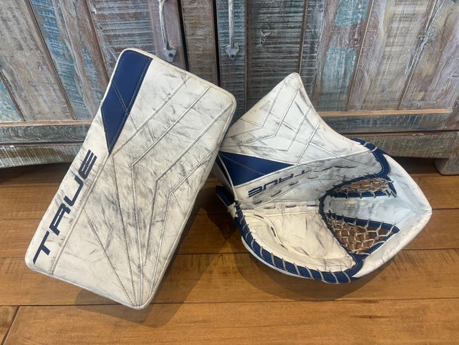 Pro Stock True Catalyst Px3 Pro Goalie Glove & Blocker Set Jones Leafs
