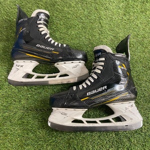 Bauer Supreme M5 Pro Hockey Skates | 9.5 (Fit 3)