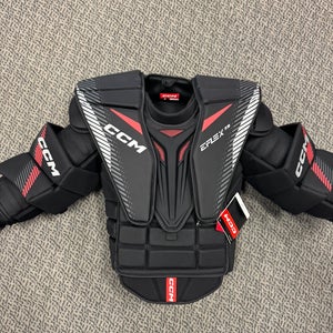 Small CCM Extreme Flex 7.9 Goalie Chest Protector (New) Senior