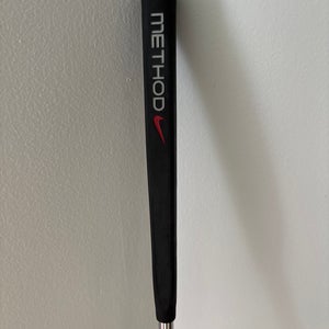2014 Nike Method Matter M5-12 Mallet Left Hand Putter 34" (Used)