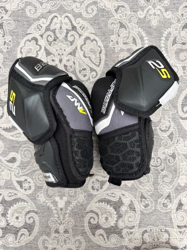Junior Small Bauer Supreme 2S Elbow Pads (Used)