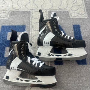 Brand New Pro Stock CCM Tacks XF Pro Hockey Skates 652 125 Anniversary Size 9.25 Auston Matthews