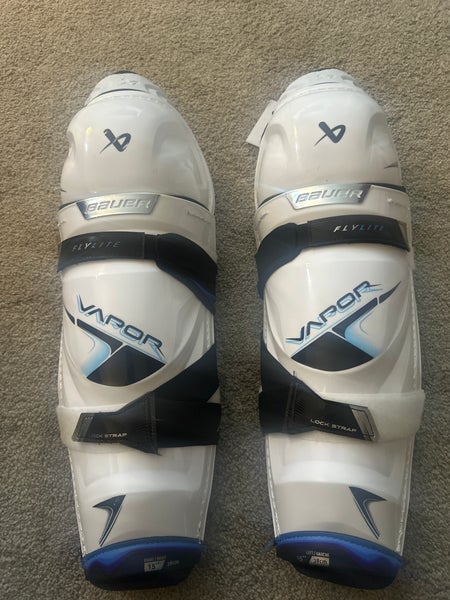 Senior Bauer Vapor Flylite 15” Shin Pads (New)