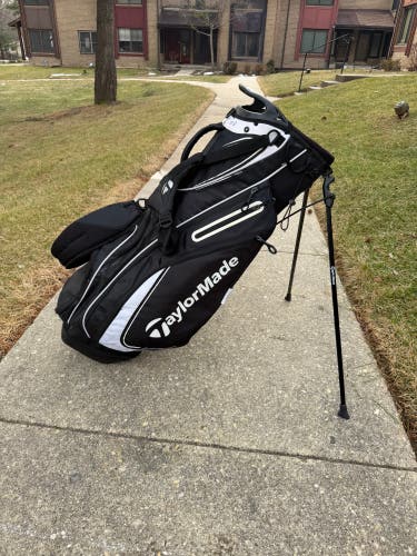 TaylorMade FlexTech Lite Bag