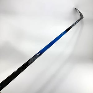 New Right Blue CCM Jetspeed FT8 Pro | 90 Flex P90TM Curve Grip | #A438