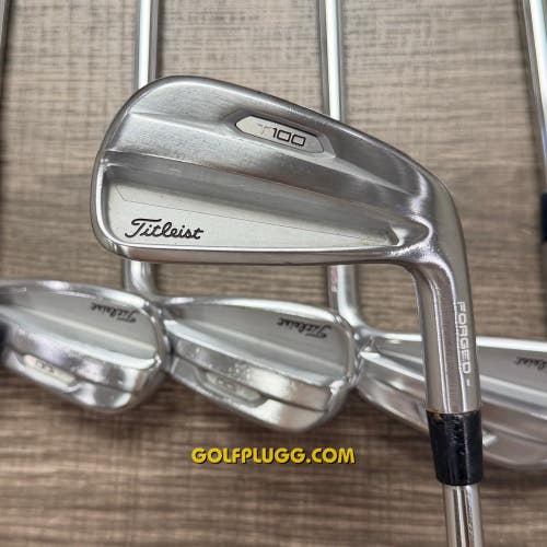 +1/2 Titleist T100 2021 Iron Set 4-PW / Dynamic Gold Steel, Stiff (248)
