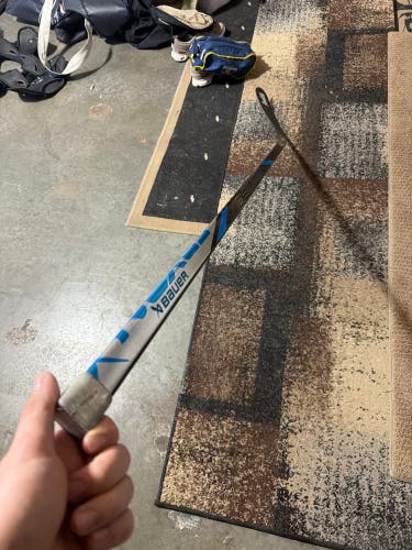 Intermediate Bauer Left Hand Hockey Stick P92 65 Flex (Used)