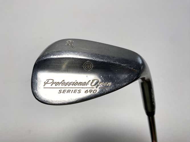 Professional Open Series 690 Wedge 68* TT Dynamic Gold S400 Stiff Steel Mens RH