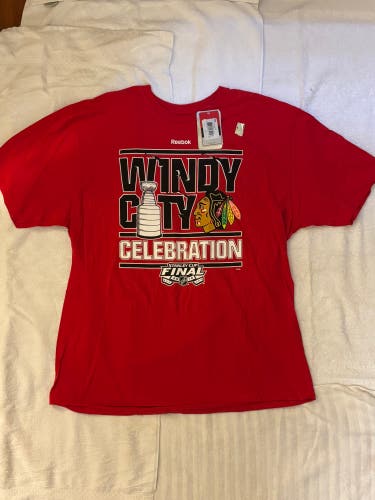 New w/Tag Reebok 2015 Stanley Cup Celebration Chicago Blackhawks T Shirt Men 2XL
