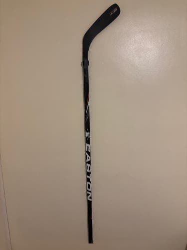 Easton Synergy ST Composite Hockey Stick 58” RH Senior 85 Flex P4 Curve