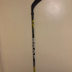 Graf Supra G45 Senior RH Men’s Ice Hockey Stick 59” GP066 Curve 85 Flex