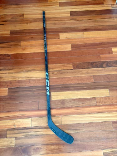 Intermediate CCM Ribcor Trigger 9 Pro Left Hand Hockey Stick P29 55 Flex (New)