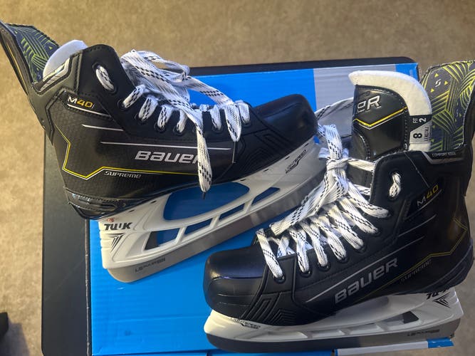 2024 Bauer Supreme M40 Hockey Skates 9 fit-2  (New)