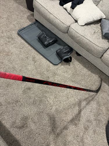 Senior Bauer Pulse Right Handed Hockey Stick P92 70 Flex (New)