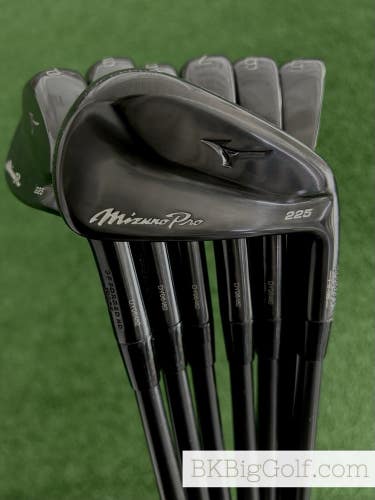 Mizuno Pro 225 Limited Edition Black Forged Iron Set 4-P