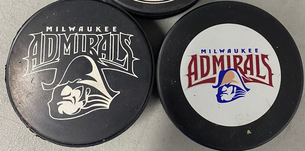 Milwaukee Admirals puck