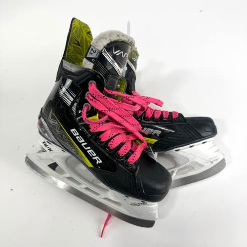 Used Bauer Vapor X4 Skates | Size 2.5 D | J424