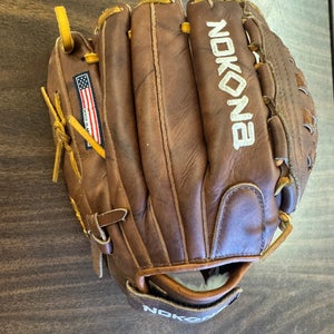 Nokona Walnut RH Outfield Baseball Glove 12.5" (Used)