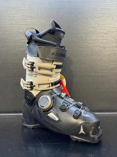 Atomic Hawx Ultra 110 S BOA Ski Boots – Size 28/28.5 (98mm Last) Black/Cement