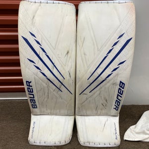 Large Bauer Vapor Hyperlite Goalie Leg Pads (Used)