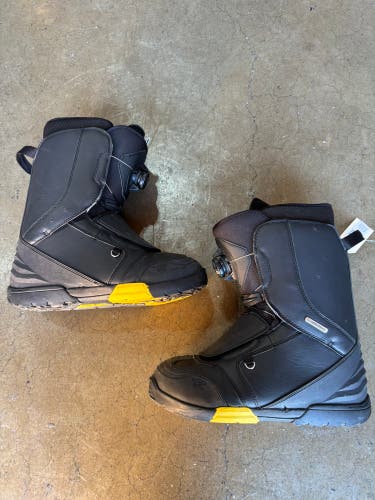 Size M 14.0 (W 15.0) Rossignol Excite BOA Shield Snowboard Boots