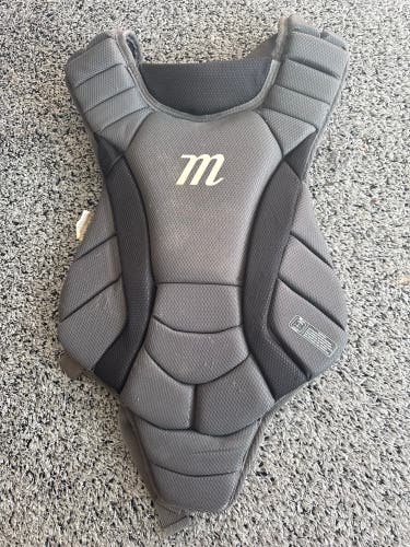 Black Marucci Catcher's Set (Used)