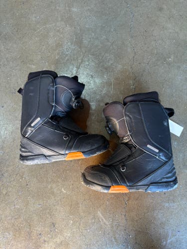 Size M 10.0 (W 11.0) Rossignol Excite BOA Shield Snowboard Boots