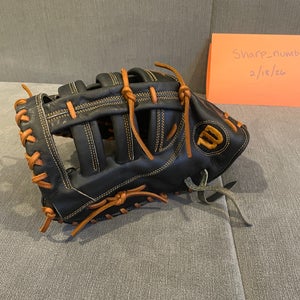 Wilson A2000 1613 LH First Base Baseball Glove 12.25" good used condition (Used)