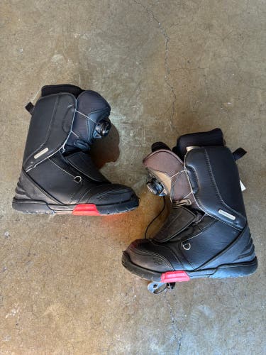 Size M 7.0 (W 8.0) Rossignol Excite BOA Shield Snowboard Boots